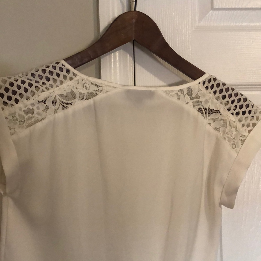 Express white blouse - Picture 5 of 6